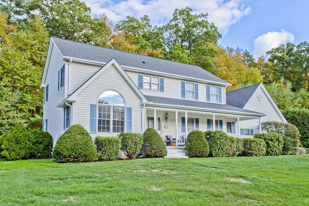 31 Cedar Knoll Dr - Photo 1