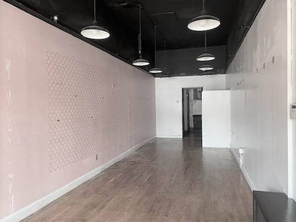 395A Washington Street - Photo 1