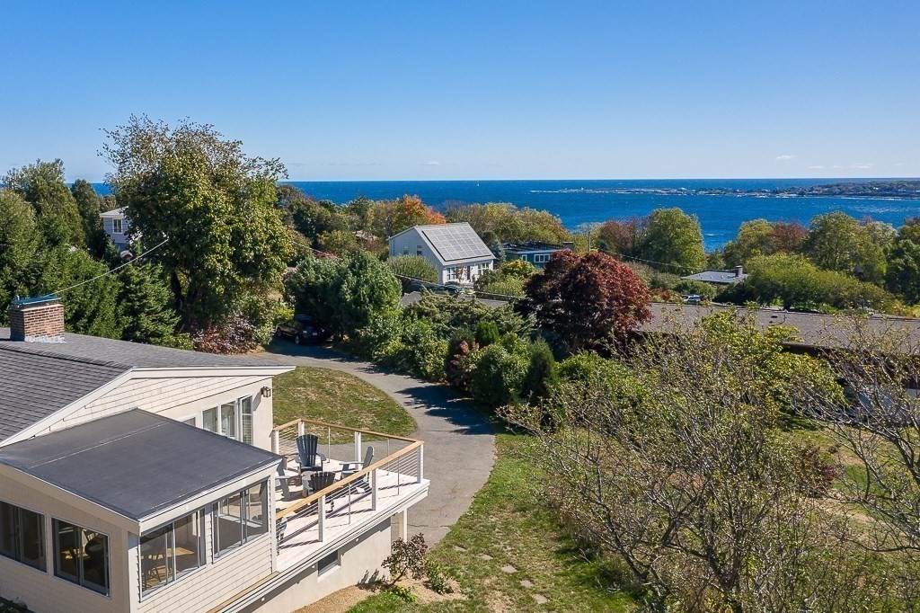 16 Drumlin Rd - Photo 1