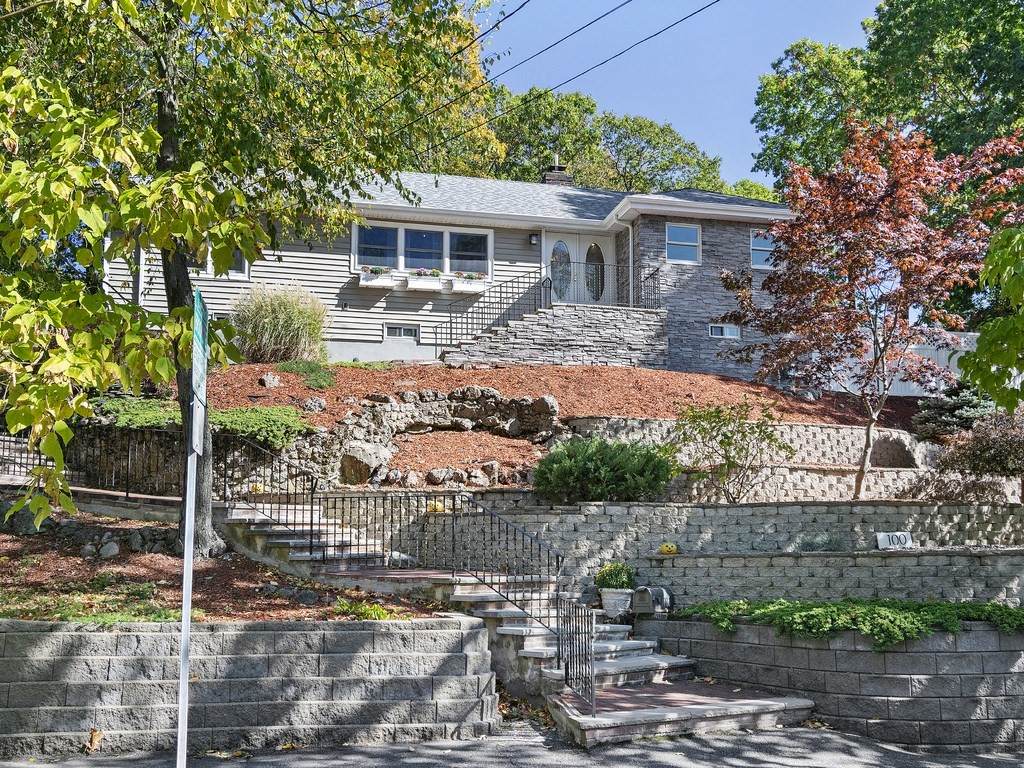 100 Risley Rd - Photo 1
