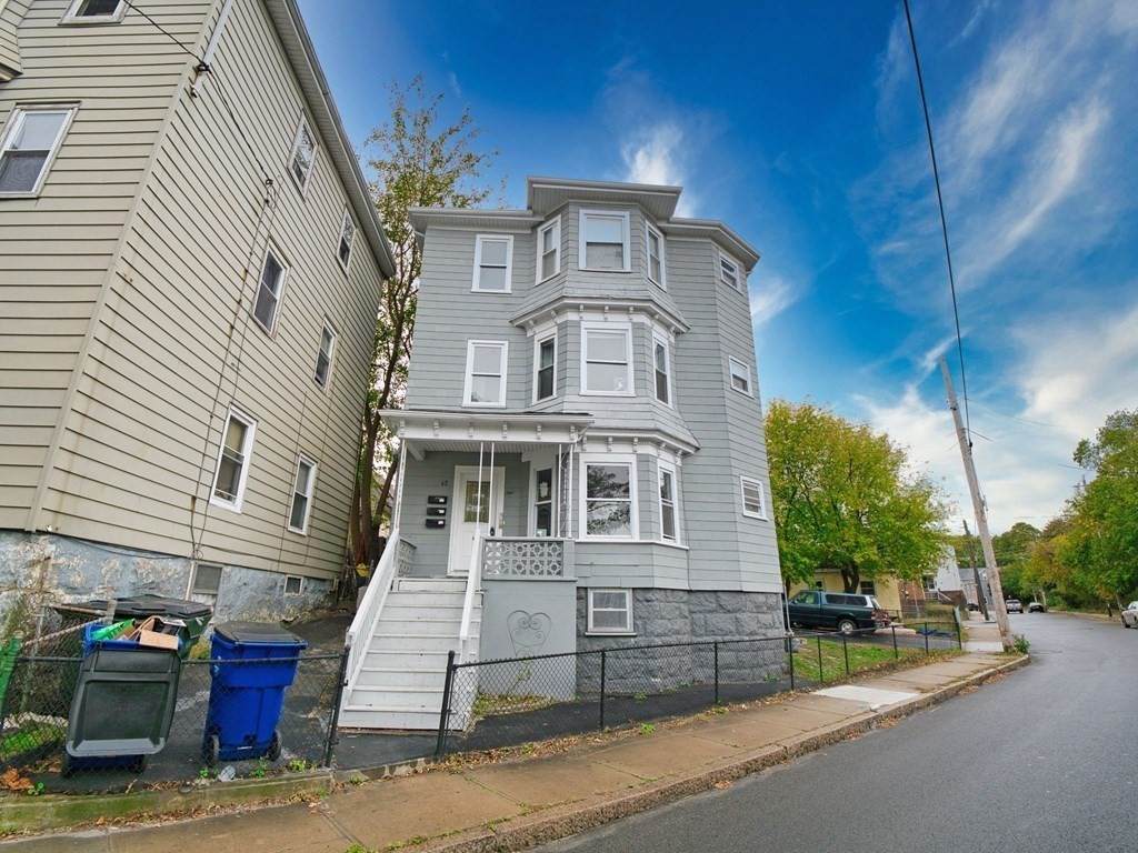 62 Bay Street - Photo 1