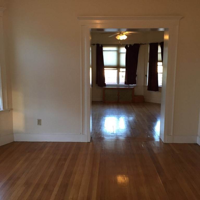 7 Dexter Ave - Photo 1