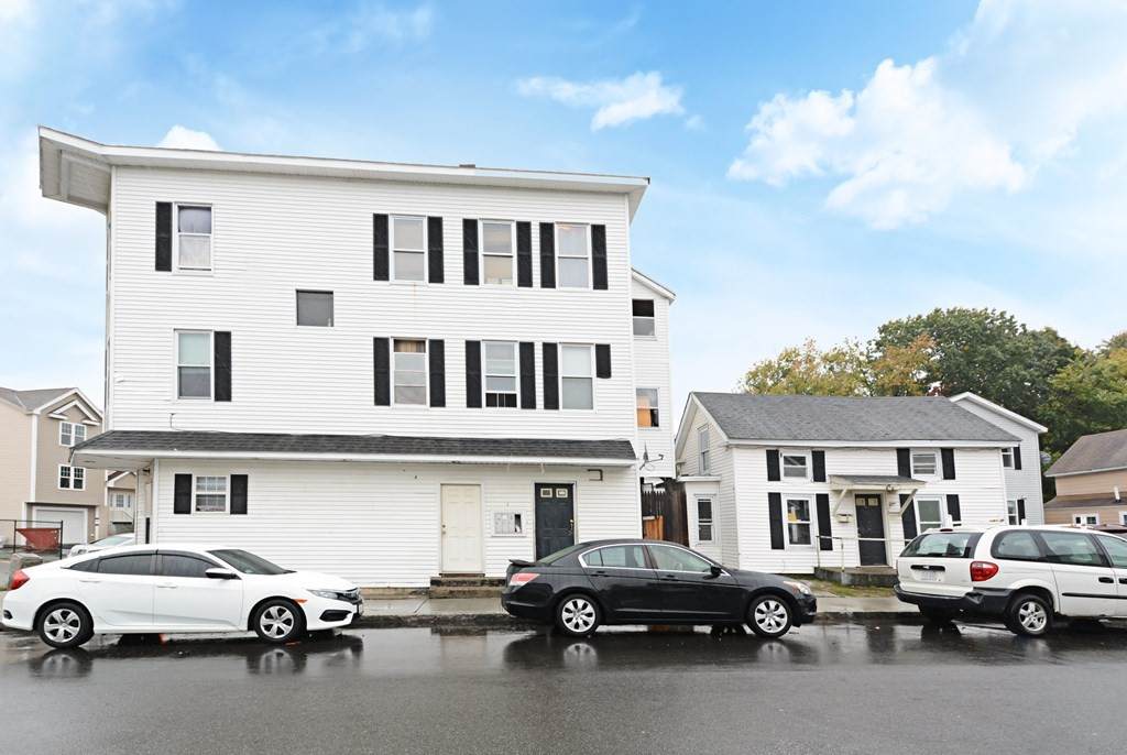 1 Douglas St - Photo 1