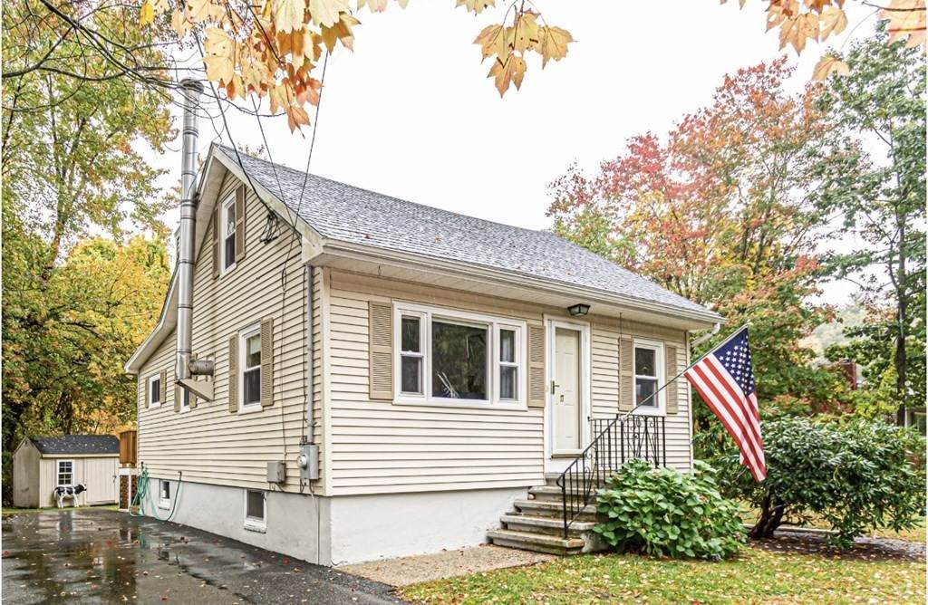 17 Leland Road - Photo 1