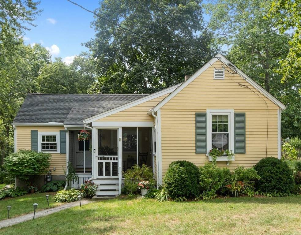 8 Moore Rd - Photo 1