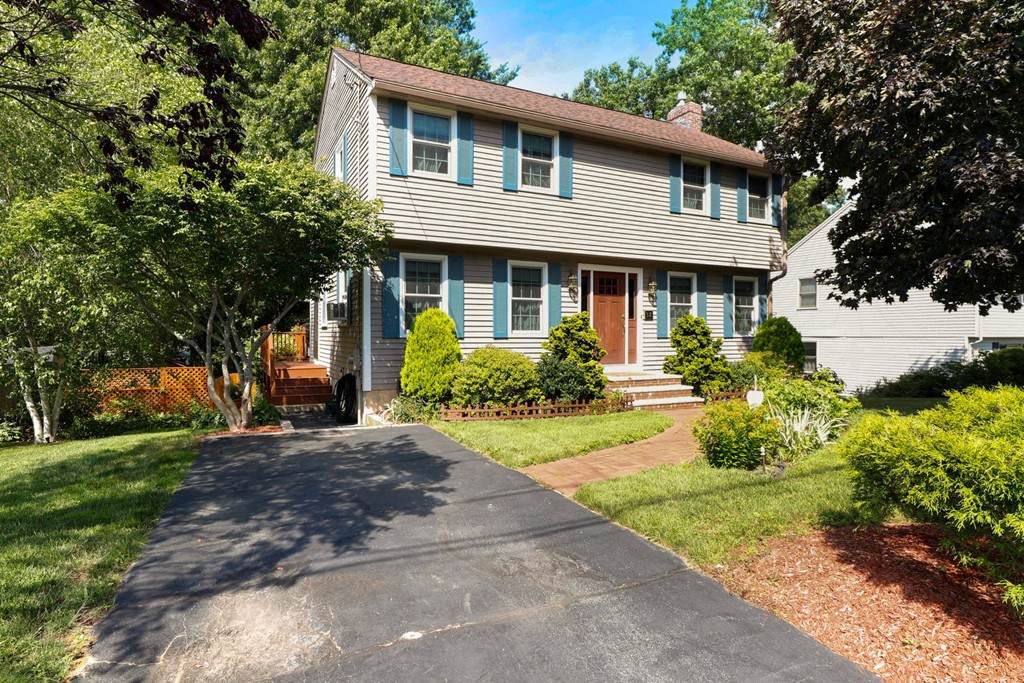 38 Hamilton Ave - Photo 1