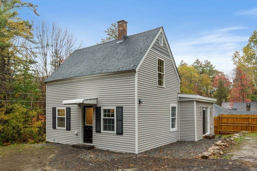 122 Hale - Photo 1