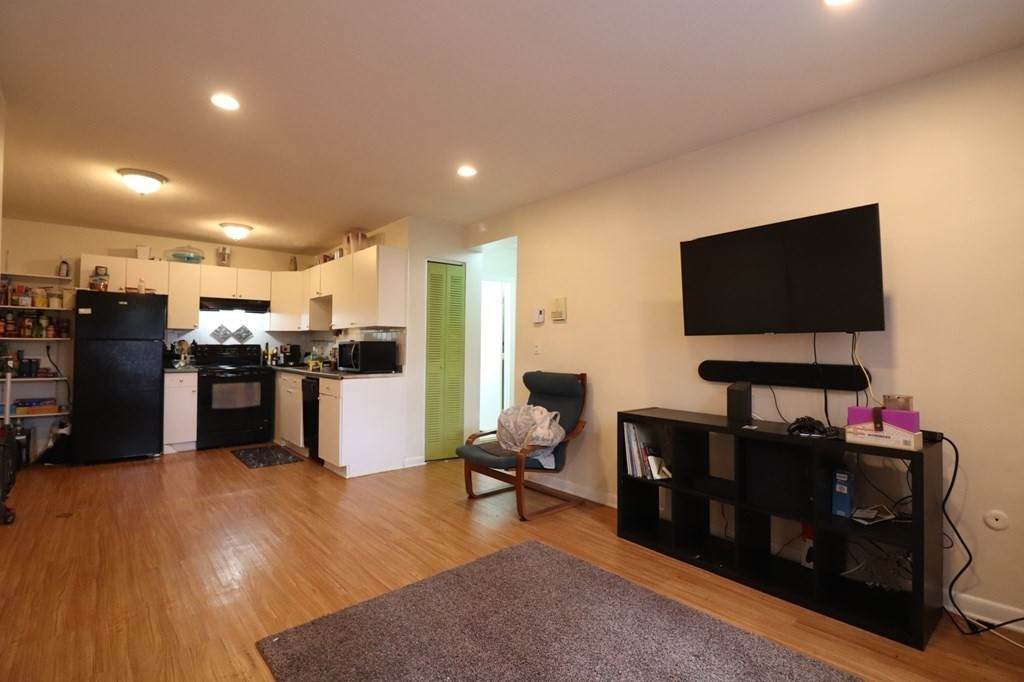 256 Parker Hill Ave. - Photo 1