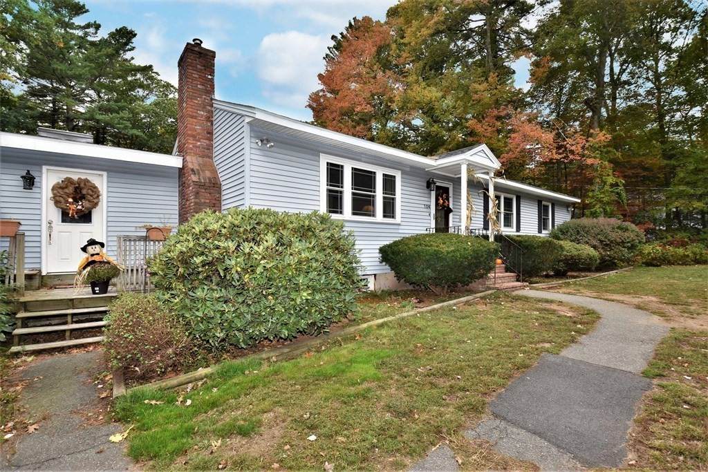 104 River St - Photo 1