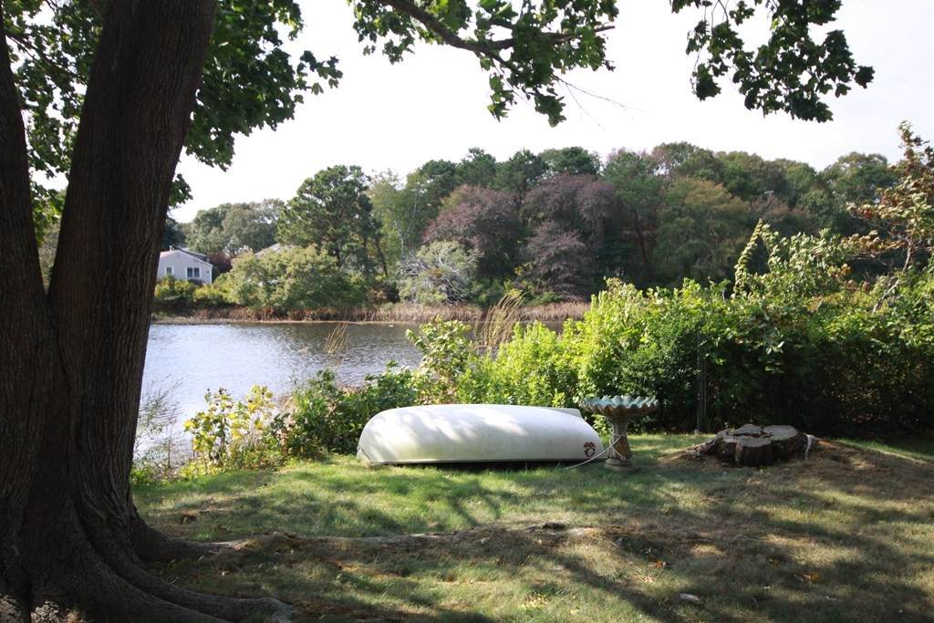 11 Pond Street - Photo 1