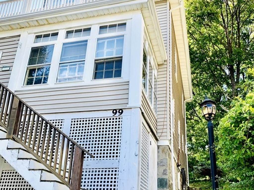 99 Brooks St - Photo 1