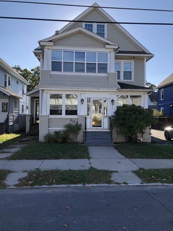 134-136 Woodlawn St - Photo 1