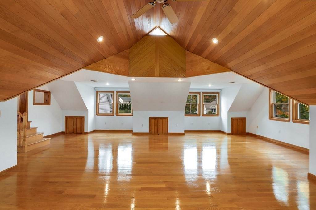 79 Dalton Rd - Photo 1