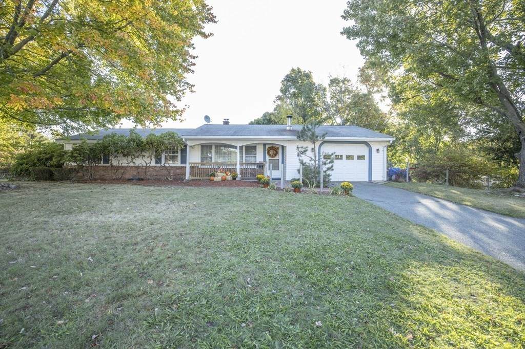 48 Debbie Rd - Photo 1
