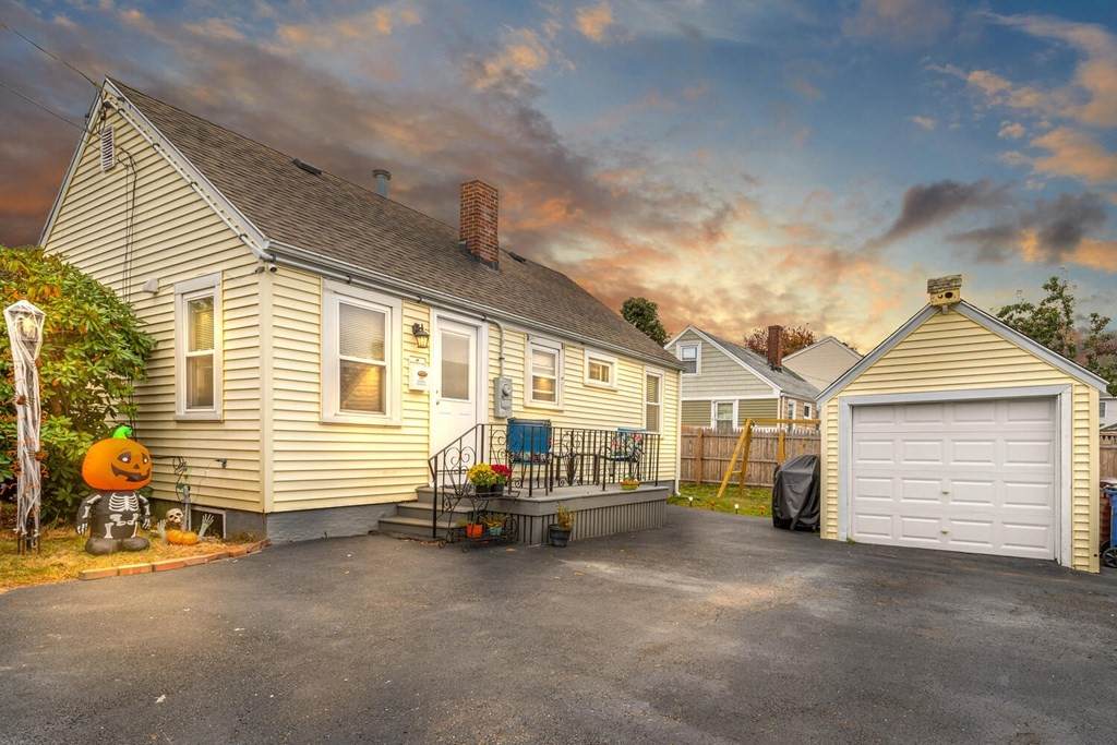 255 N Shore Rd - Photo 1
