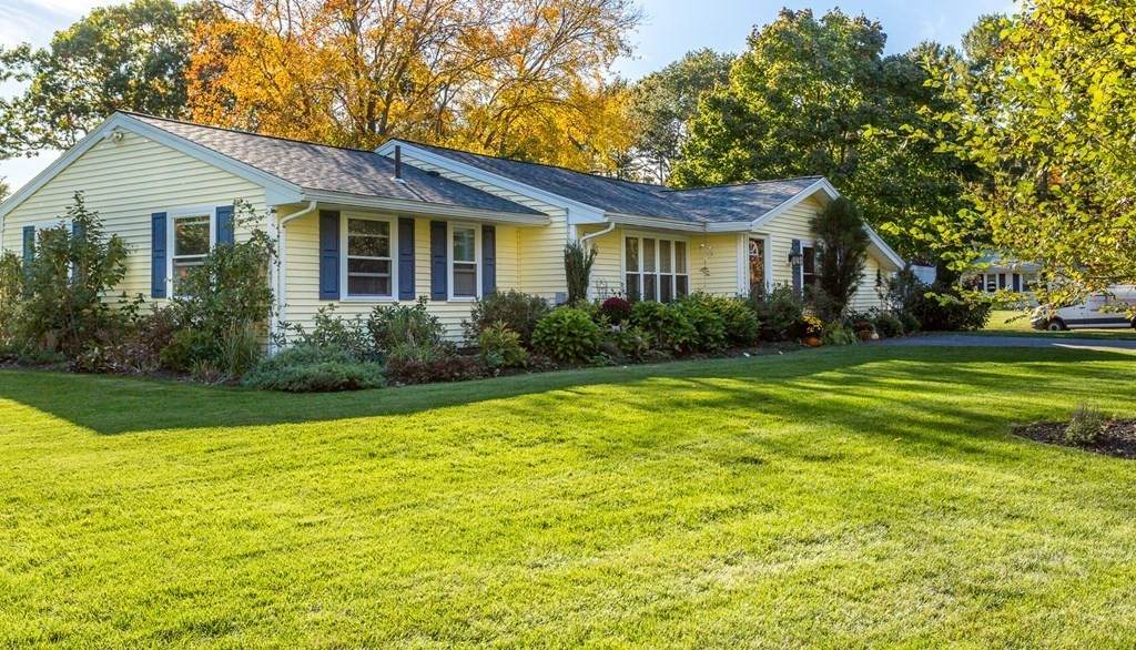 5 Barbara Rd - Photo 1
