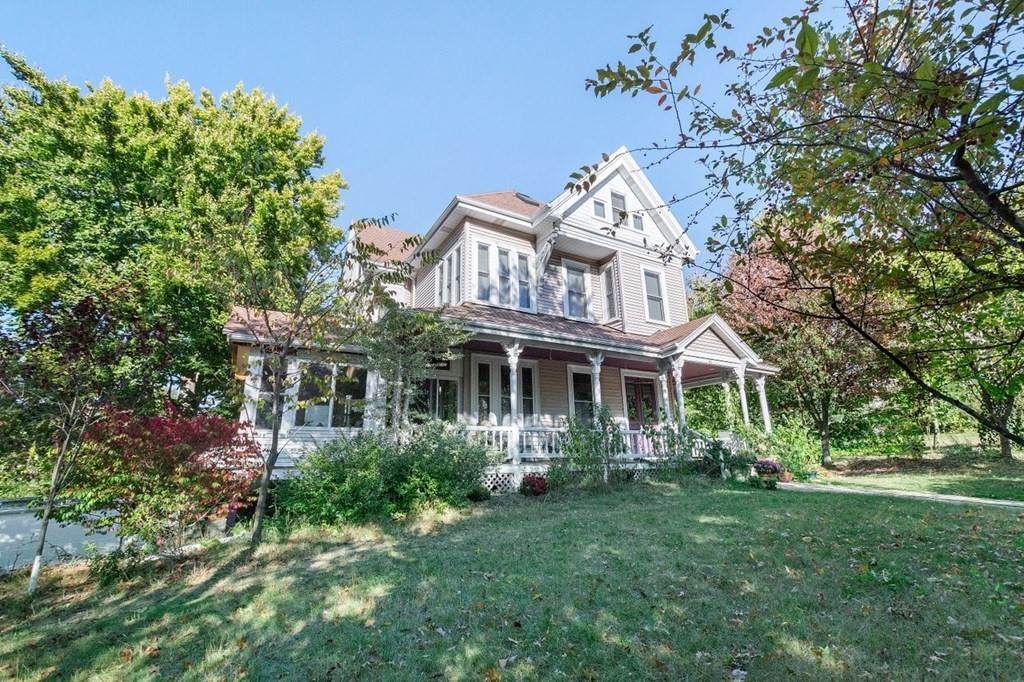47 Washington Street - Photo 1
