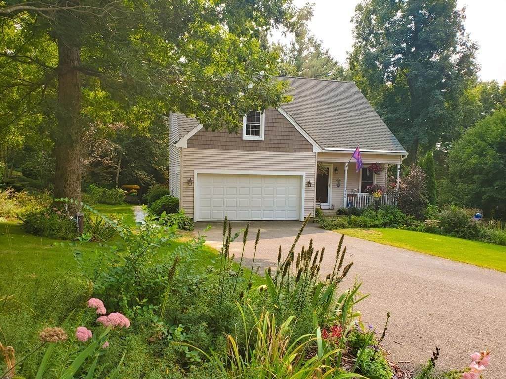120 Kennedy Rd - Photo 1