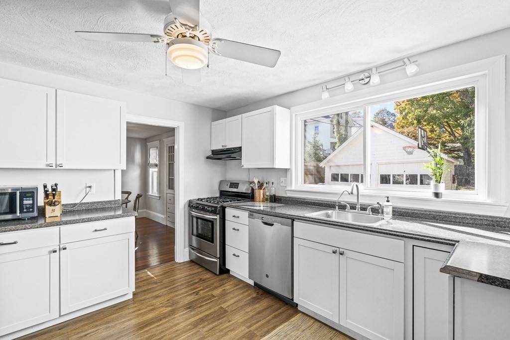 87-B Gould Street - Photo 1