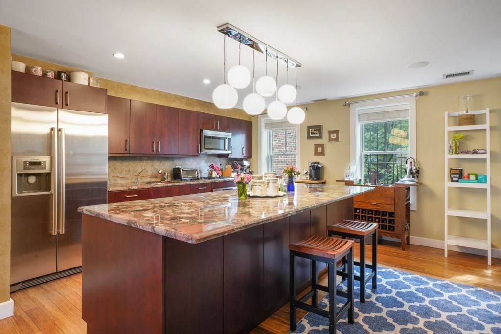 286 Shawmut Avenue - Photo 1