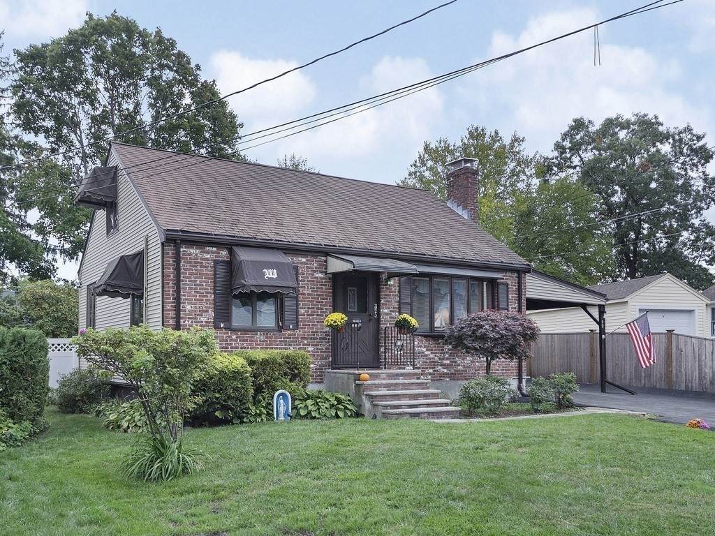 94 Hawthorne Road - Photo 1