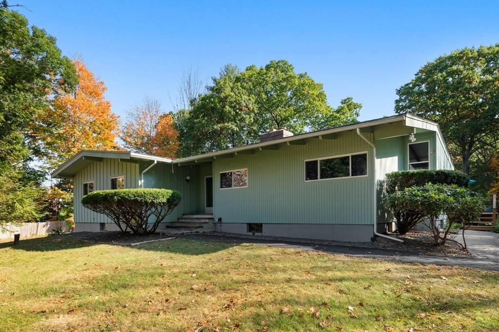 94 Coolidge Street - Photo 1