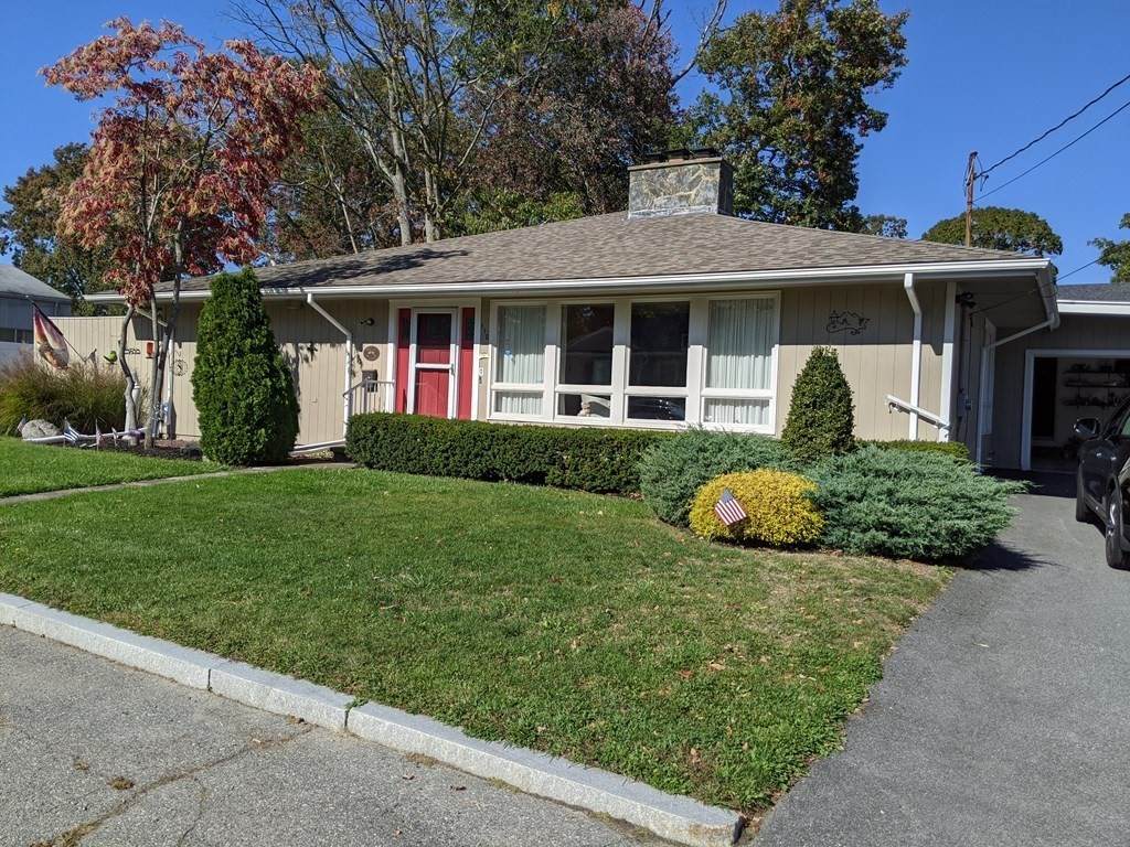 110 Nichols St - Photo 1