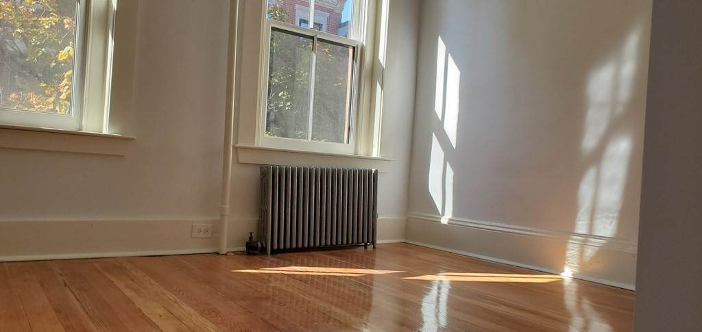20 Grove - Photo 1