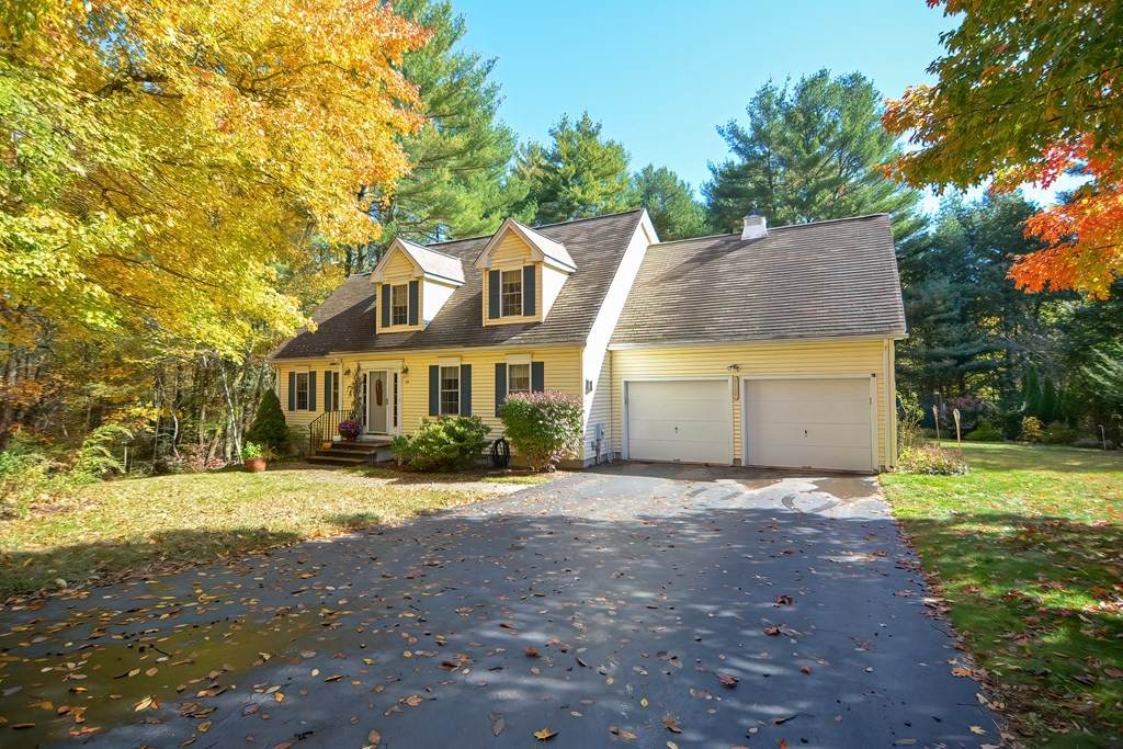 320 Moon Hill Rd - Photo 1