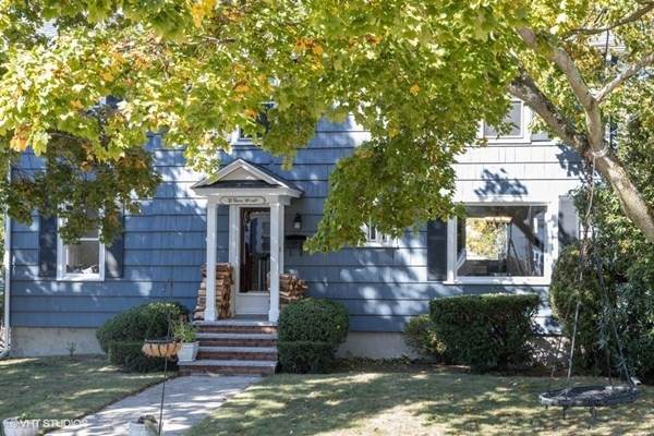 31 Dana Street - Photo 1