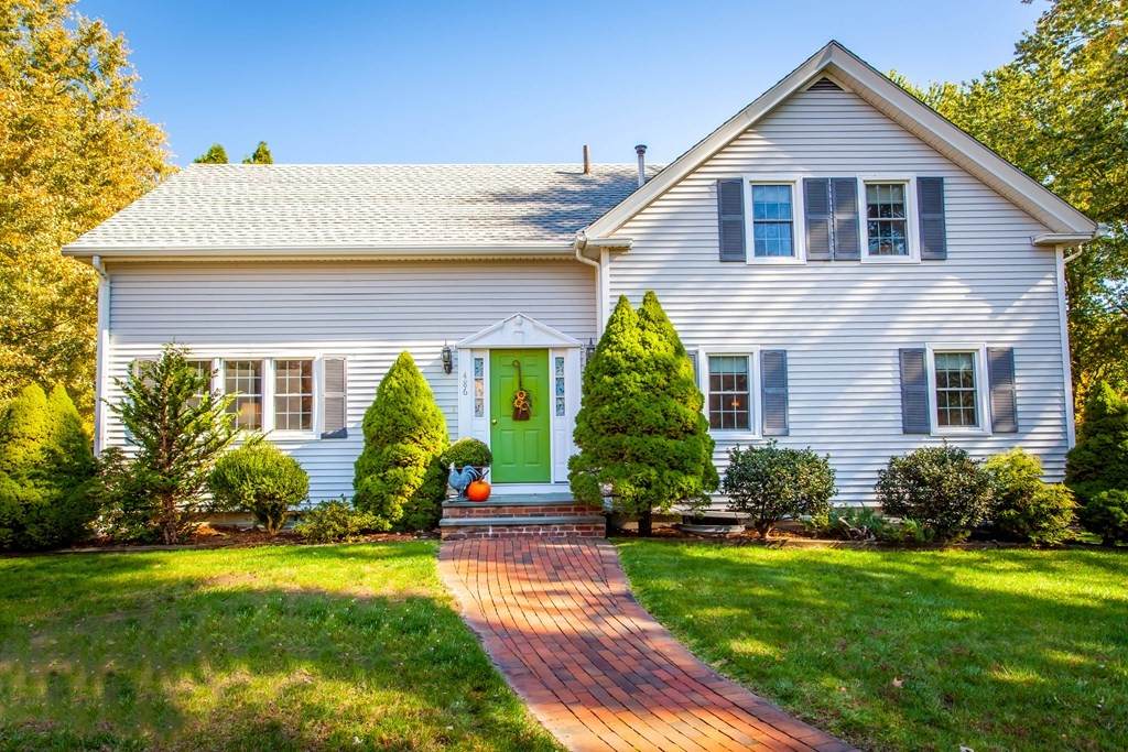 486 Newtown Rd - Photo 1