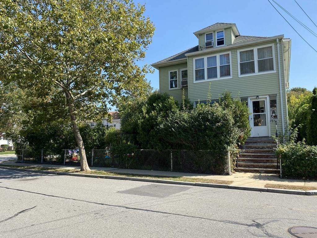 269 Beech St - Photo 1