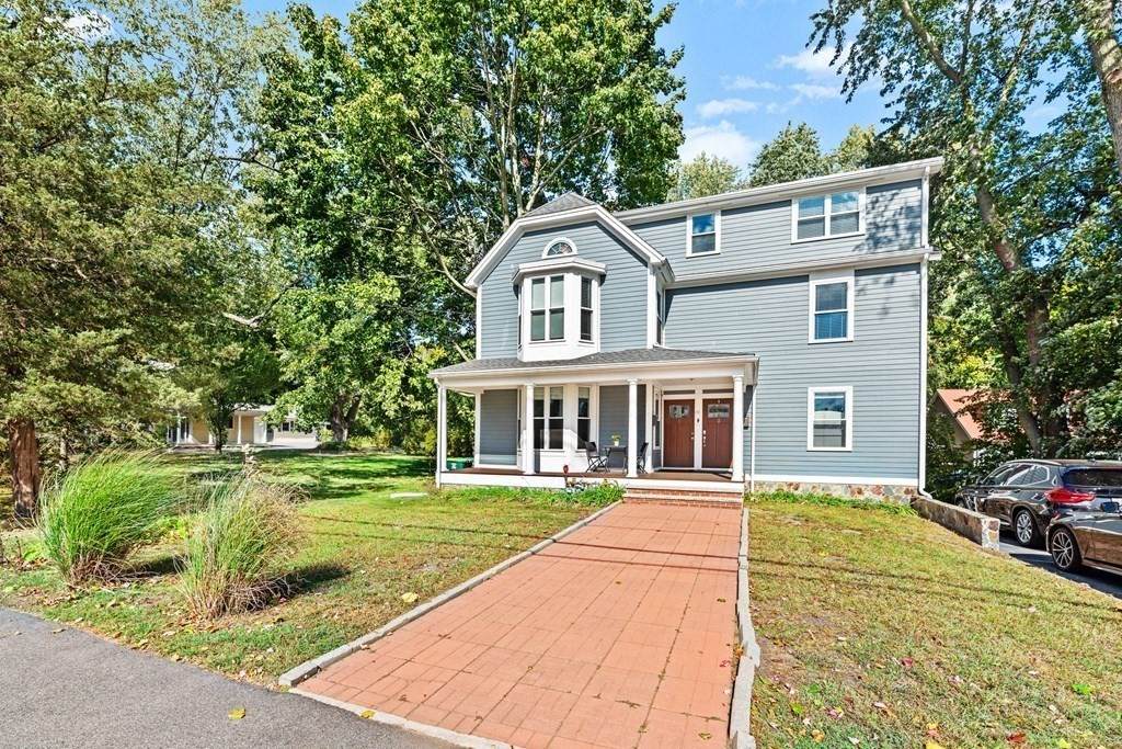 45 W Plain Street - Photo 1