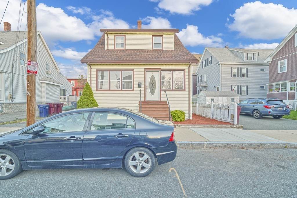 9 True St - Photo 1