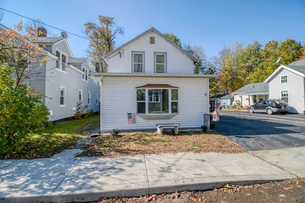 6 Maple St - Photo 1