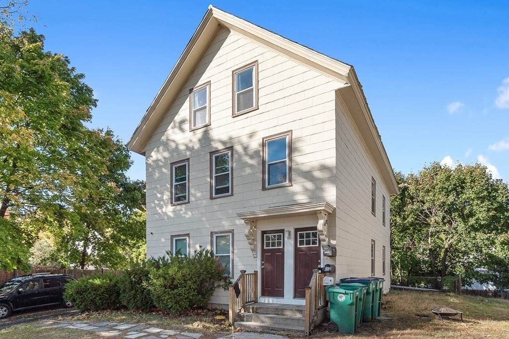 100 Lincoln Street - Photo 1