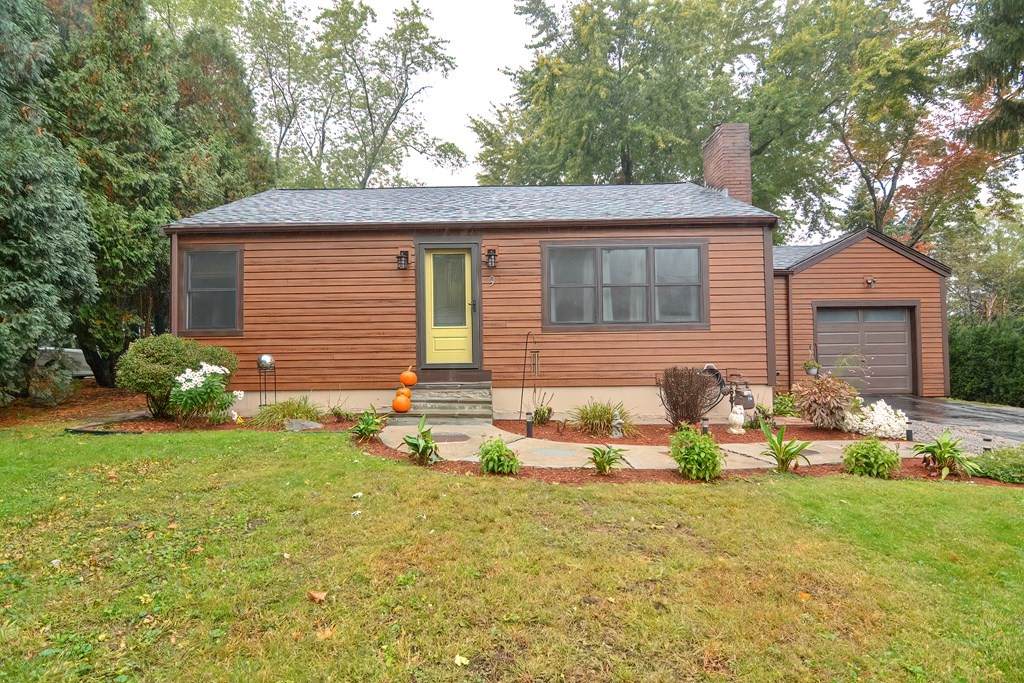 9 Fairview Road - Photo 1