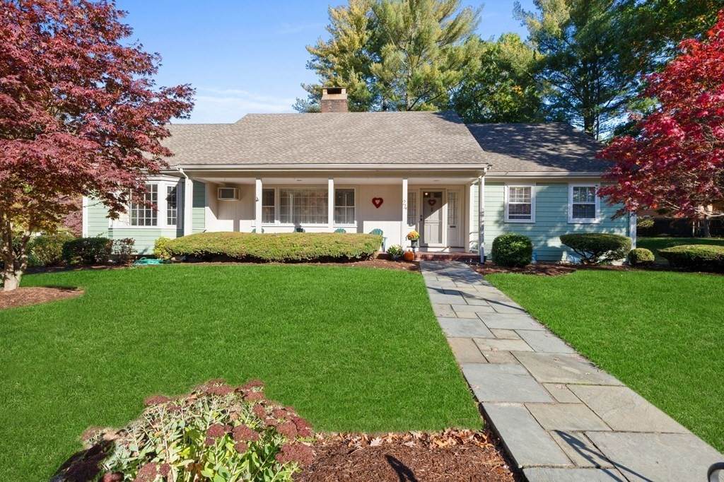 24 Howland Lane - Photo 1