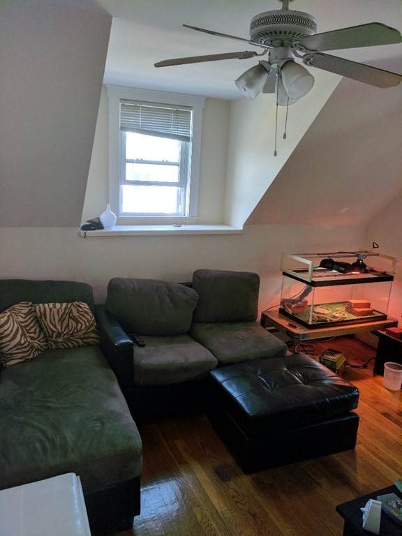 60 Walden - Photo 1