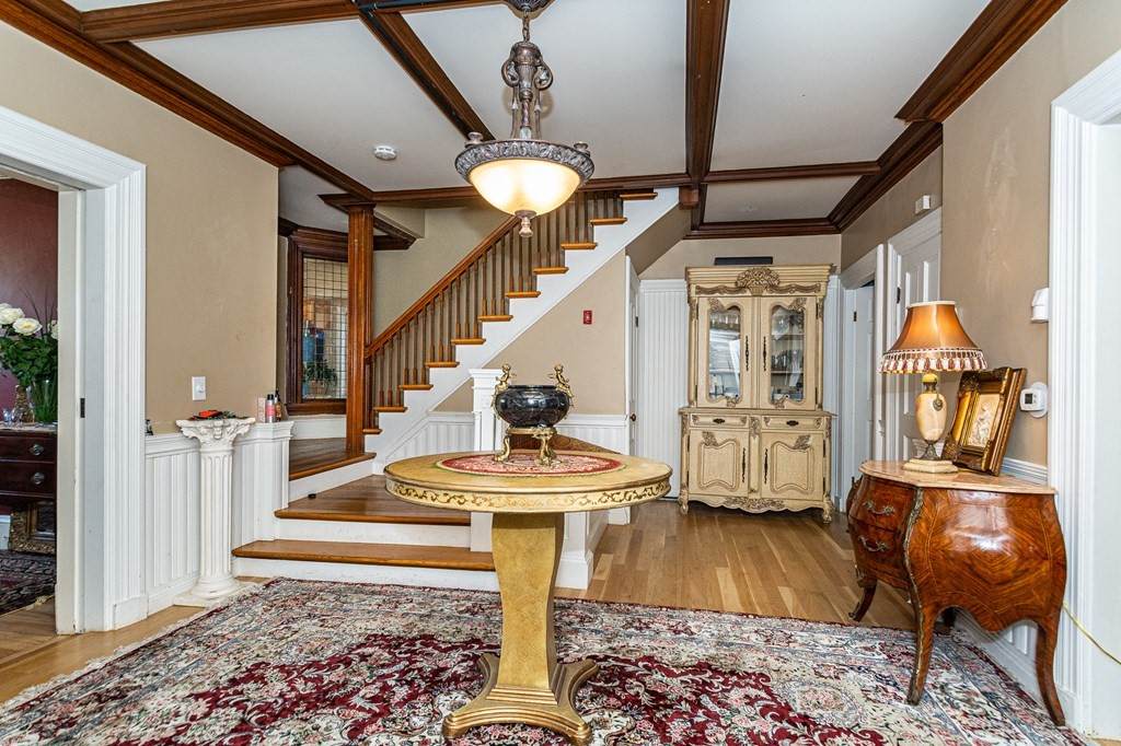 48 Salem St - Photo 1