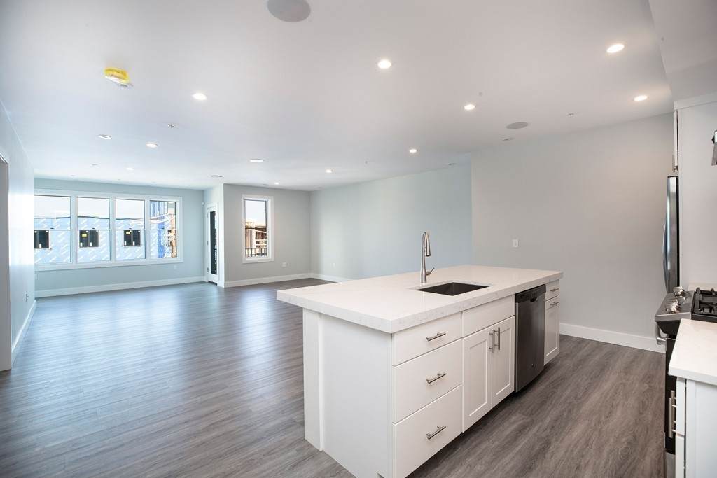 151 Hancock Street - Photo 1