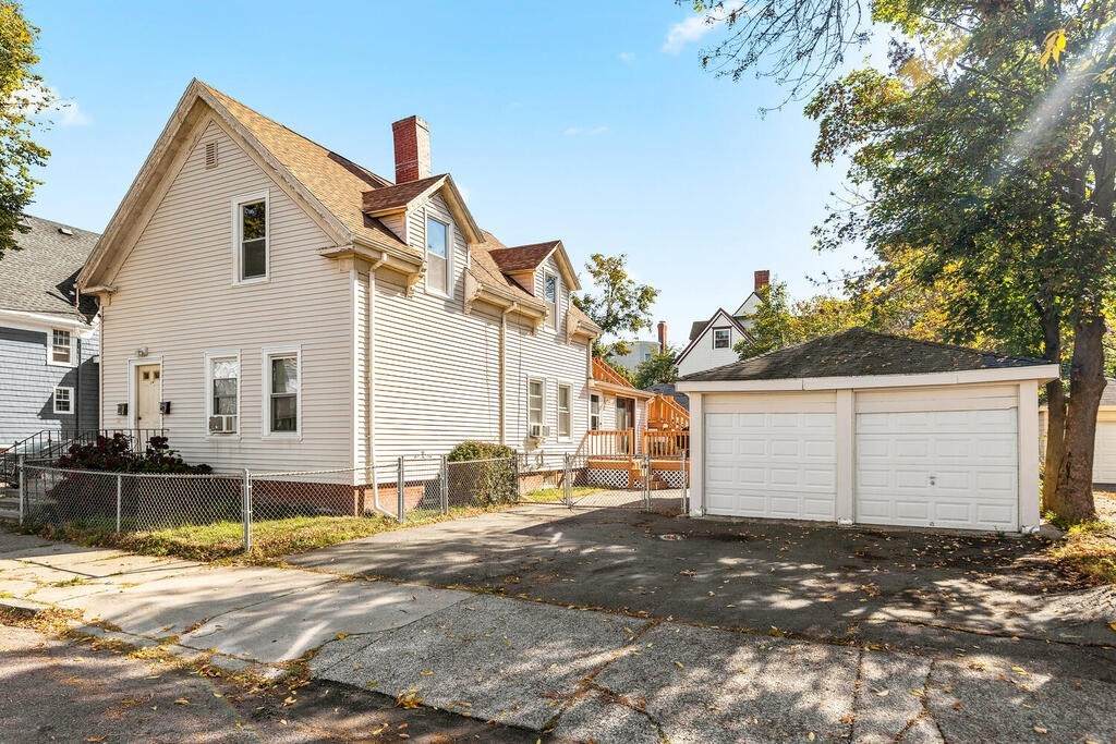 24 Nichols Street - Photo 1