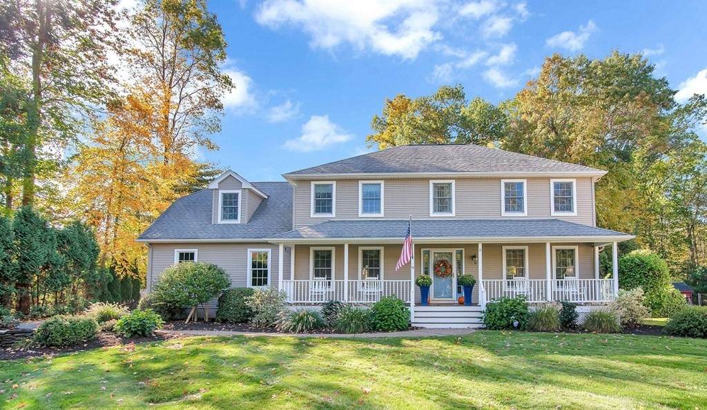 19 Victoria Lane - Photo 1