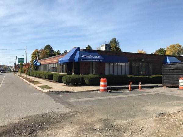 40 Kenoza Ave. - Photo 1