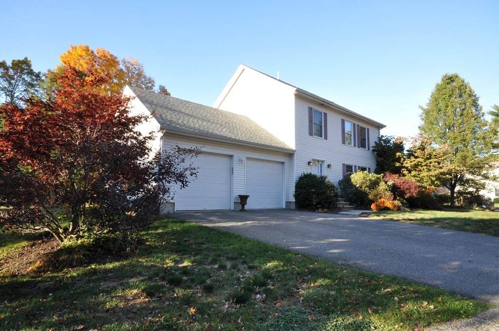 7 Caesar Jones Way - Photo 1