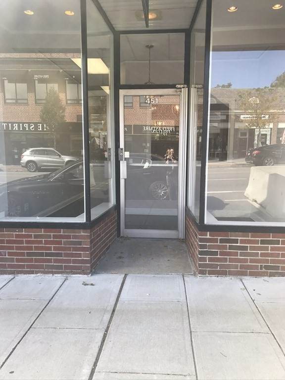 451 Common Street - Photo 1