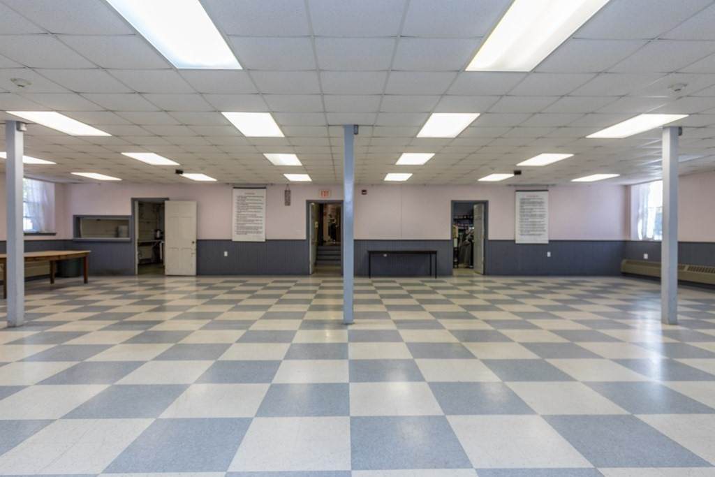 84 Main St - Photo 1