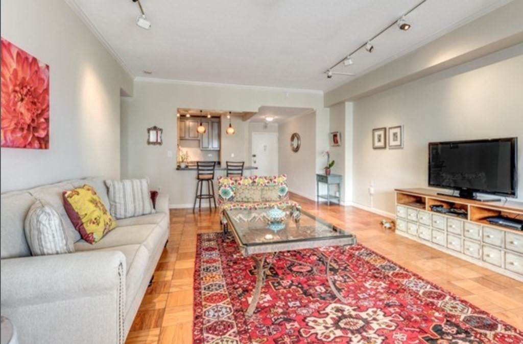 2 Hawthorne Place - Photo 1
