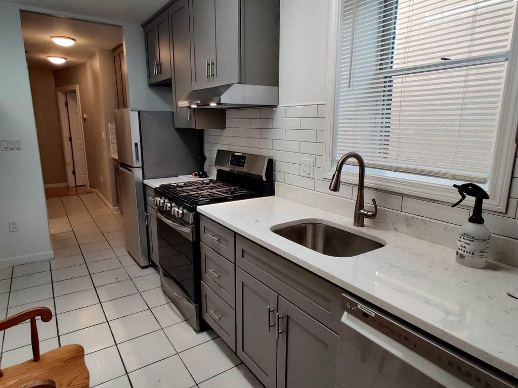 29 Lambert St - Photo 1