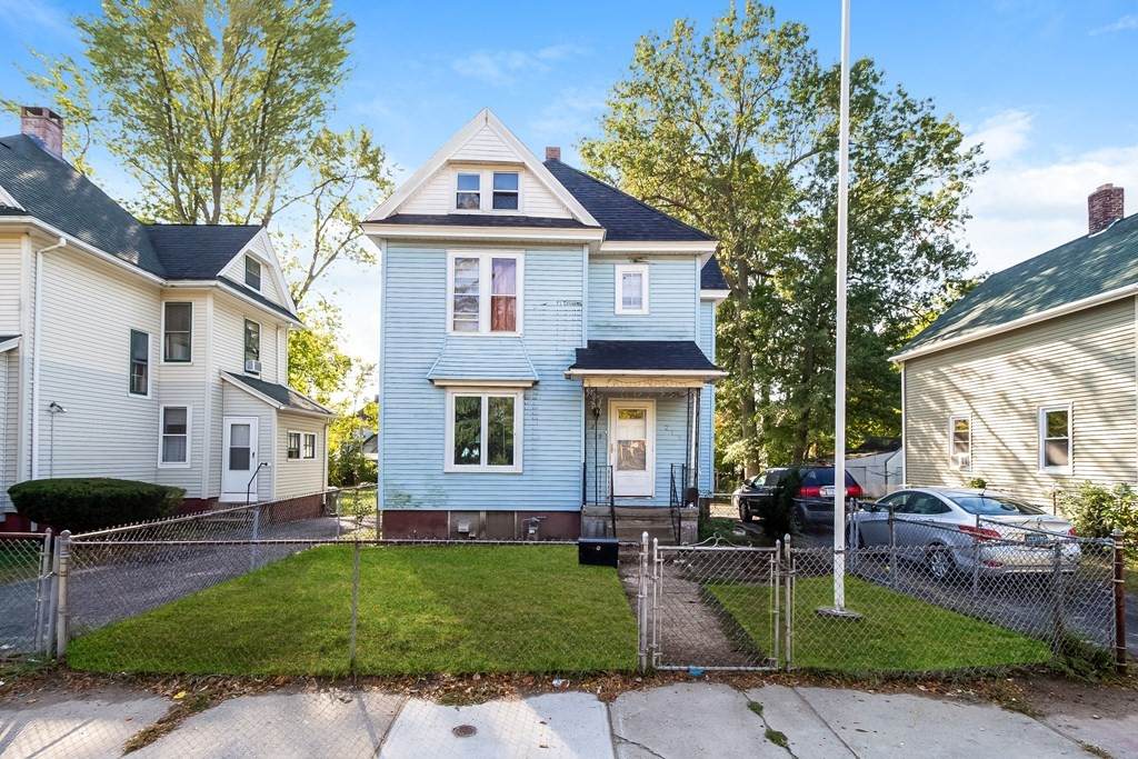 219 Pendleton Ave - Photo 1